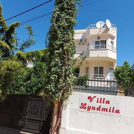 Villa Lyudmila Utjeha Exteriér fotografie